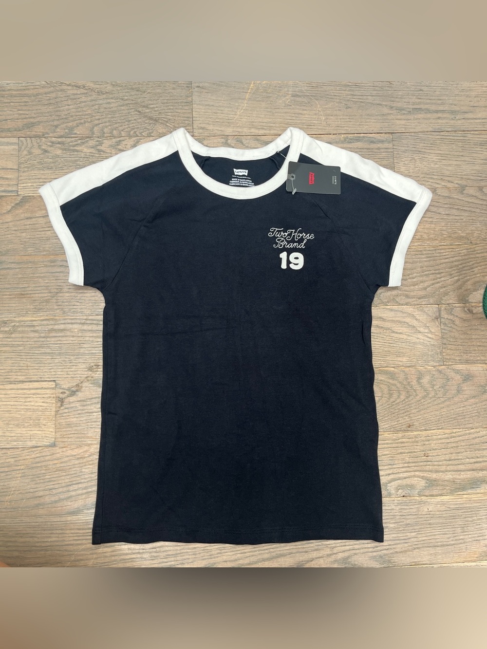 Levi’s camper tee